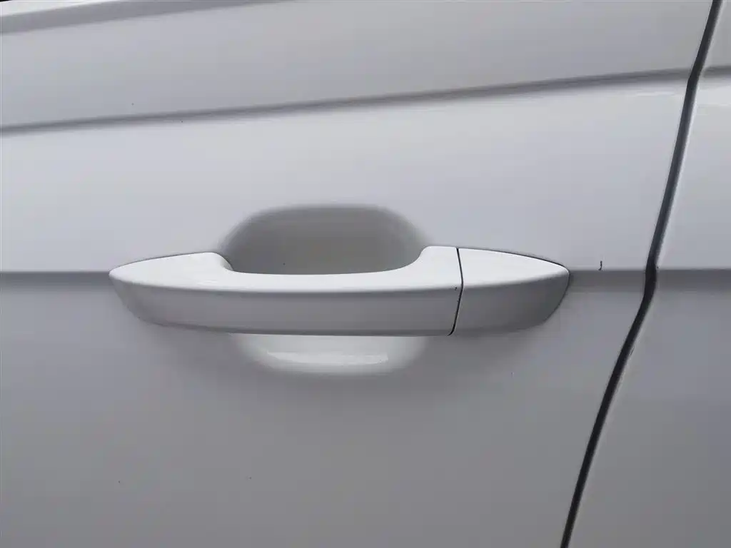 Polo 2019 Plus 1.5L Automatic Panoramic Enjoyment Edition купить на сайте DeffCars