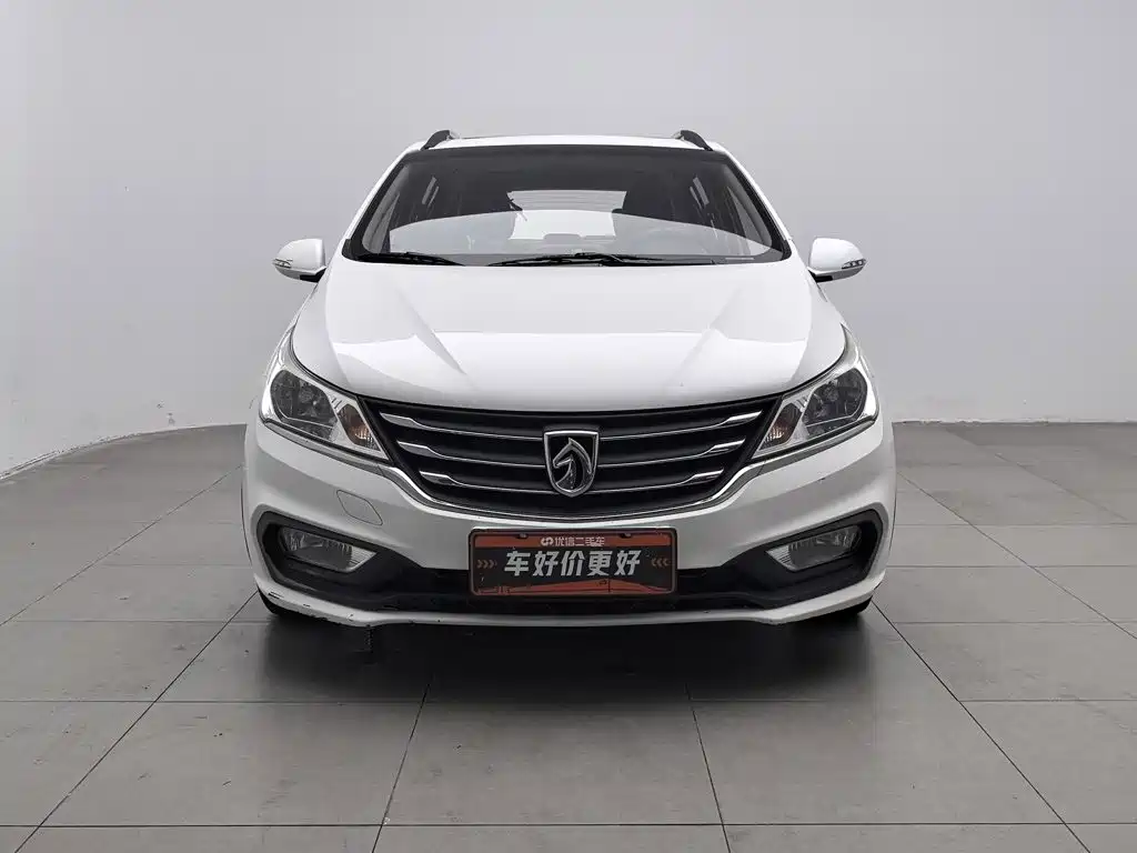 Baojun 310 2016 1.2L manual luxury model купить на сайте DeffCars