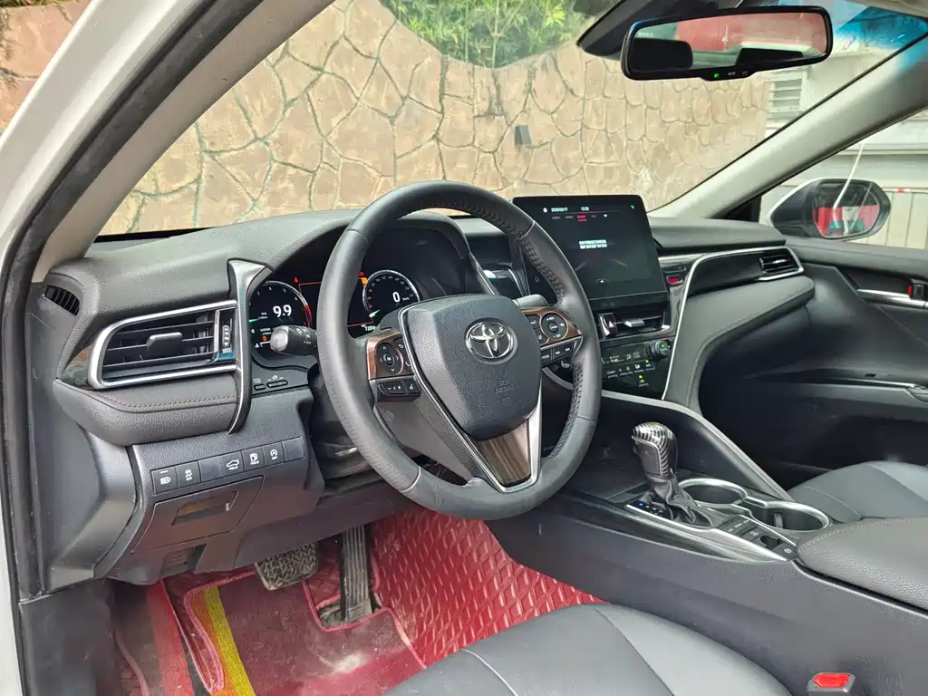 Camry 2021 2.5G Deluxe Edition купить на сайте DeffCars