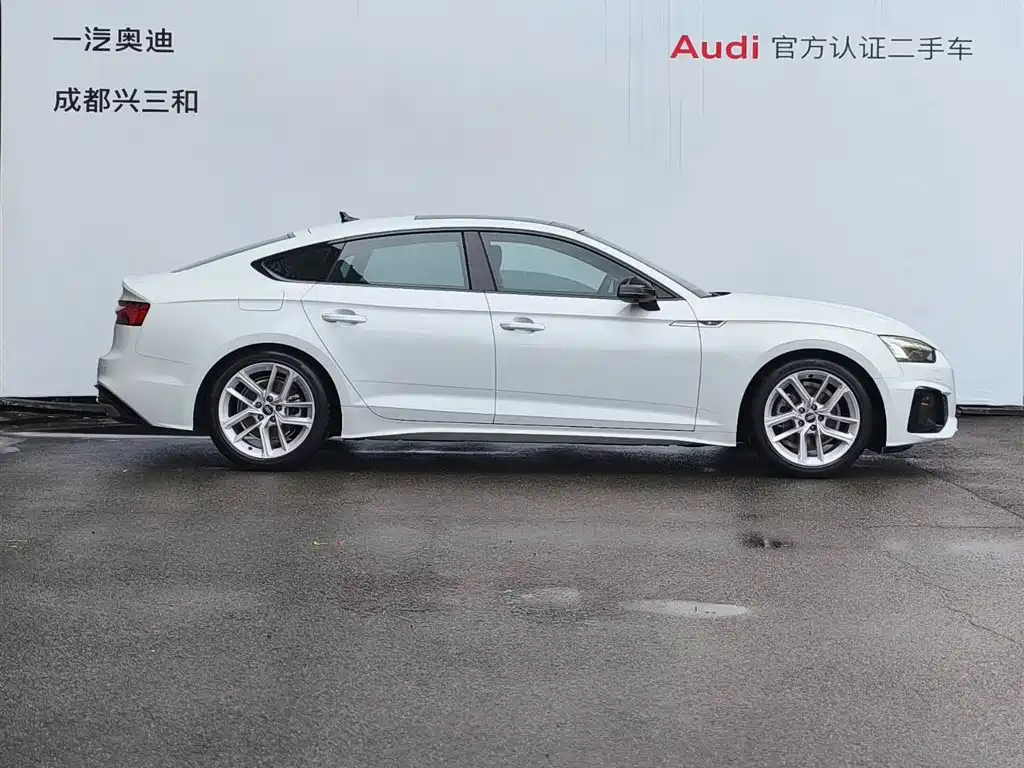 Audi A5 imported 2023 Sportback 40 TFSI fashionable and dynamic купить на сайте DeffCars