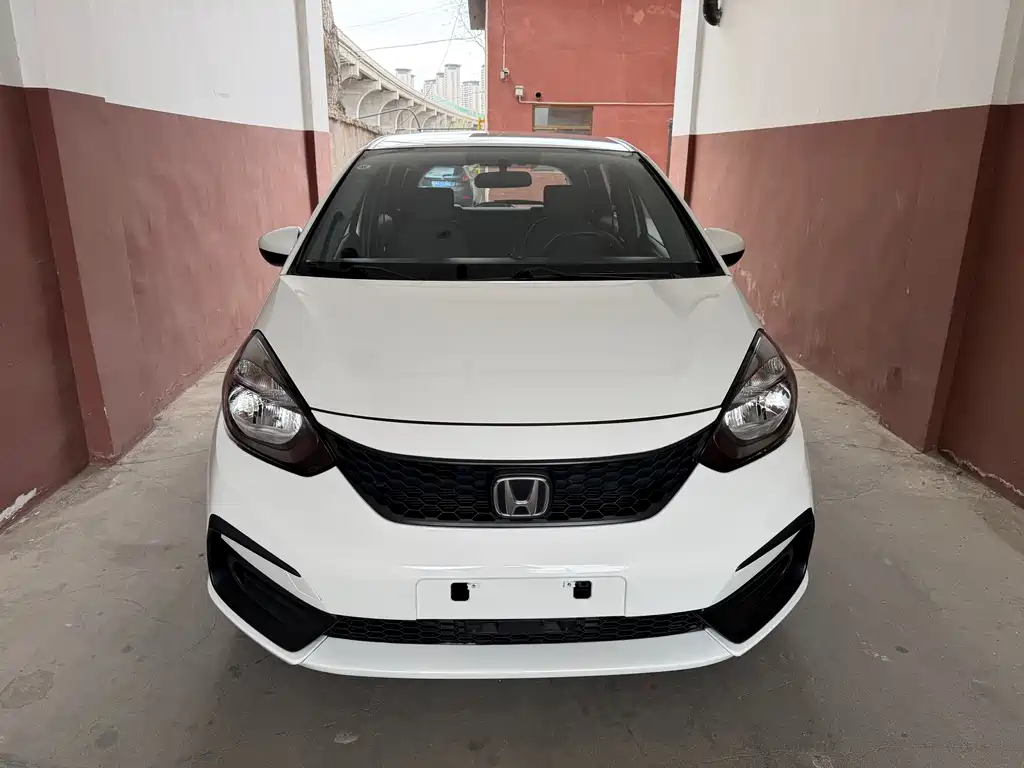 Fit 2023 1.5L CVT Trendy Edition купить на сайте DeffCars