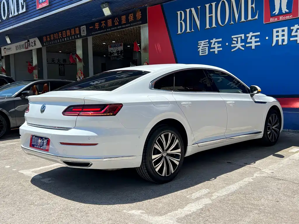 FAW-Volkswagen CC 2020 330TSI Charming Edition National VI купить на сайте DeffCars