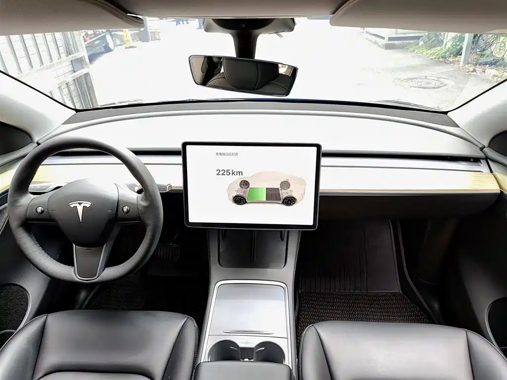 Model Y 2022 facelift rear-wheel drive version купить на сайте DeffCars