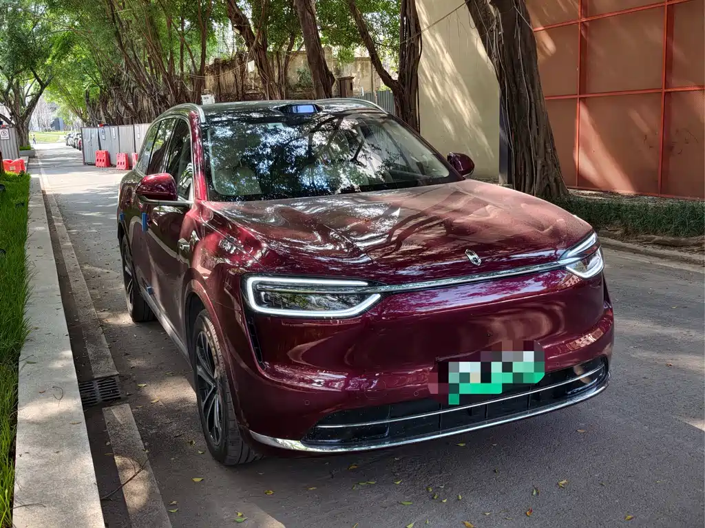 Wenjie M7 2026 extended range Max four-wheel drive version 5 seats купить на сайте DeffCars