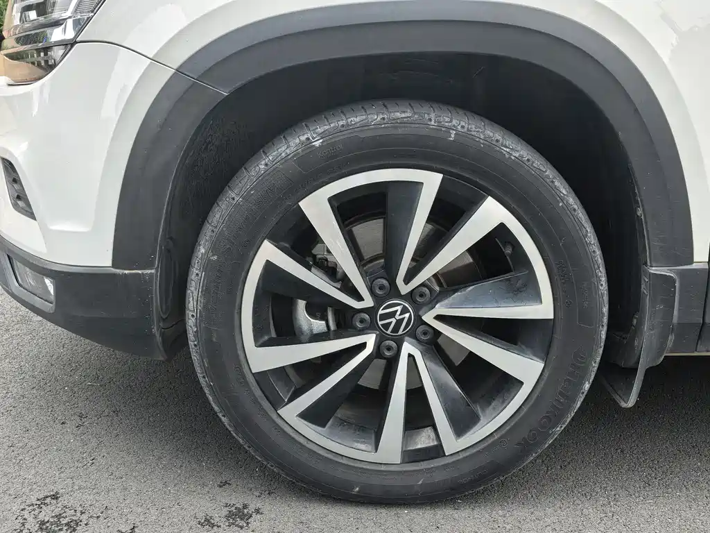 Tuyue 2022 280TSI two-wheel drive luxury version купить на сайте DeffCars