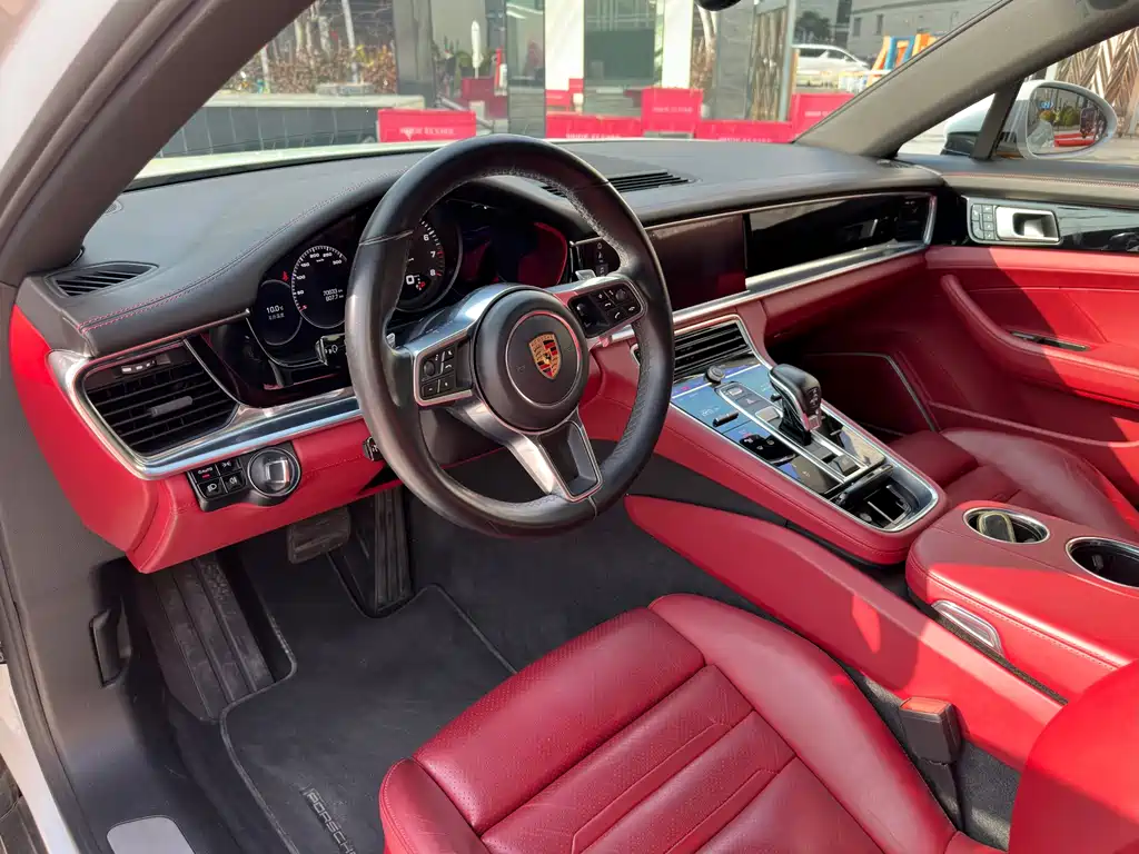 Panamera 2017 Panamera 4 Executive Extended Edition 3.0T купить на сайте DeffCars