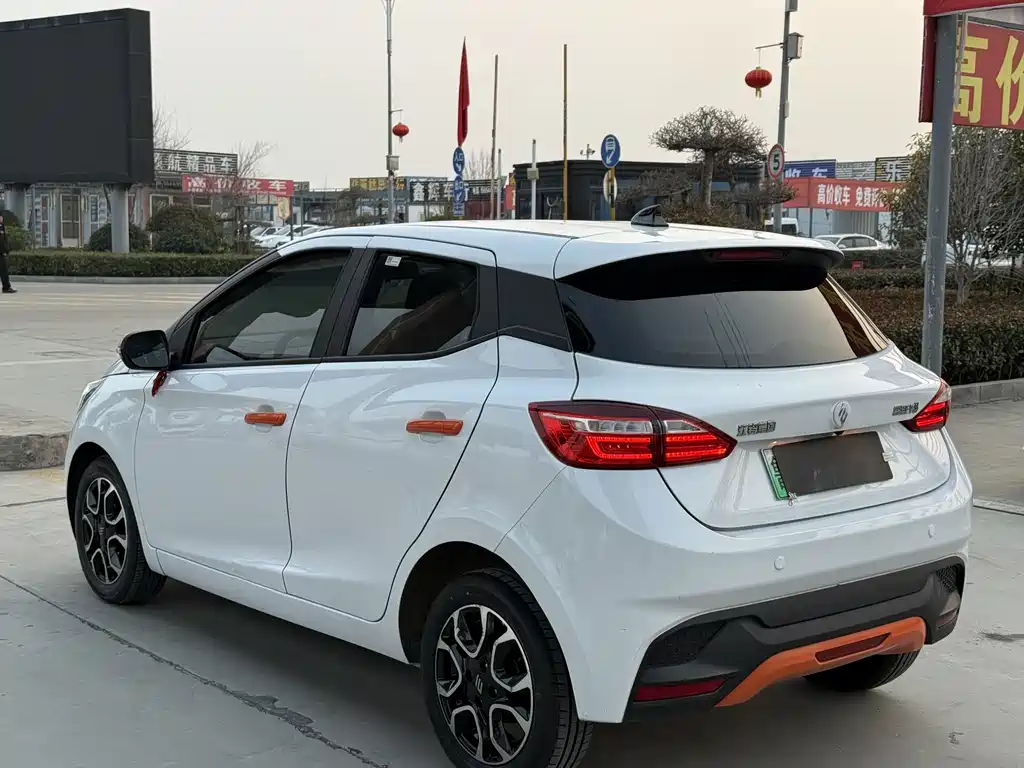 Yizhi EV3 2023 Youth Edition 320KM Luxury Model купить на сайте DeffCars