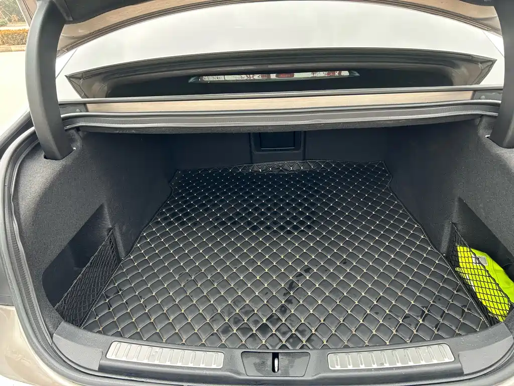 Lincoln Continental 2019 2.0T Two-wheel drive Premium Edition National VI купить на сайте DeffCars