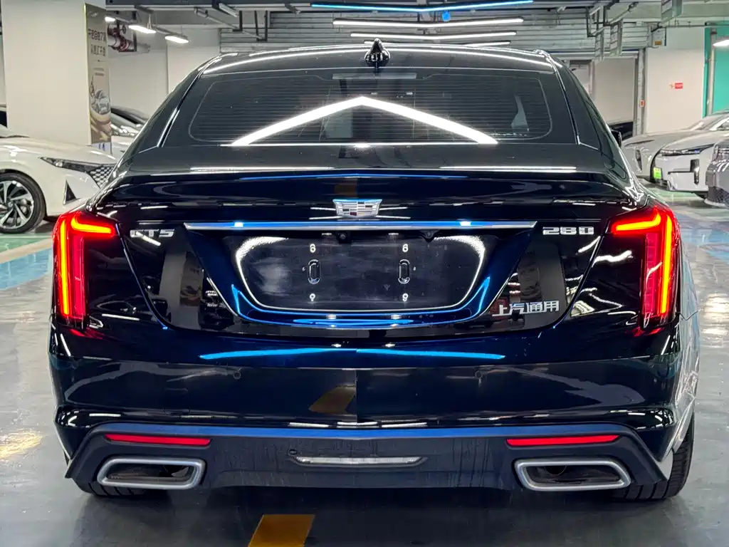 Cadillac CT5 2023 28T Fashion Model купить на сайте DeffCars