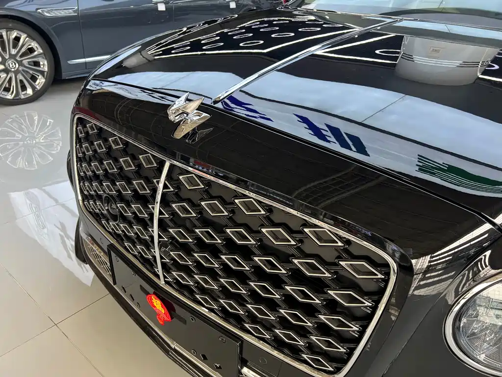 Flying Spur 2024 4.0T V8 Mulliner купить на сайте DeffCars