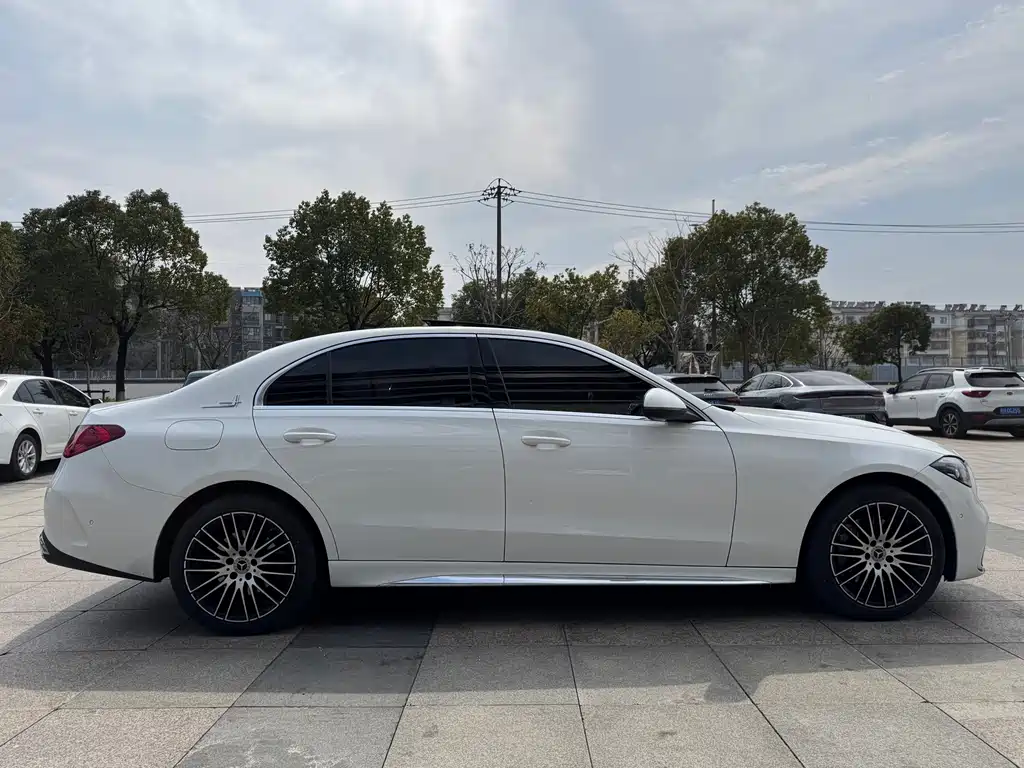 Mercedes-Benz C-Class 2024 C 260 L Sports Edition купить на сайте DeffCars