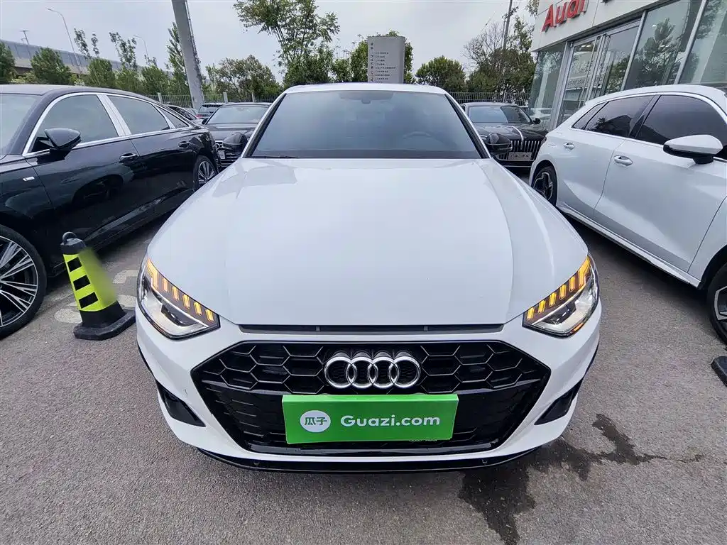 Audi A4L 2024 40 TFSI luxury and dynamic model купить на сайте DeffCars