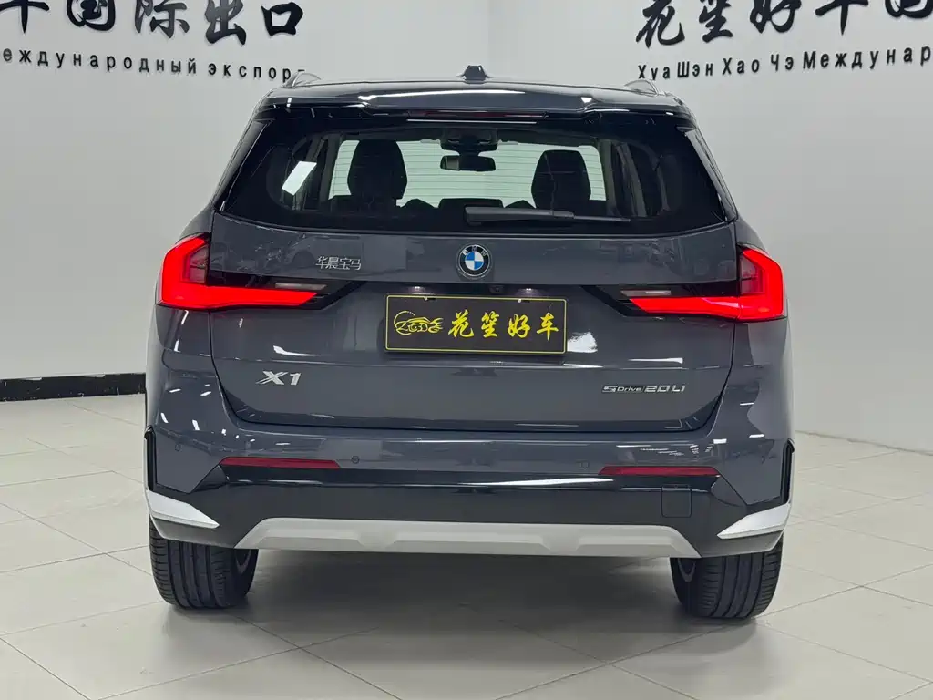 BMW X1 2024 sDrive20Li X Design Package купить на сайте DeffCars
