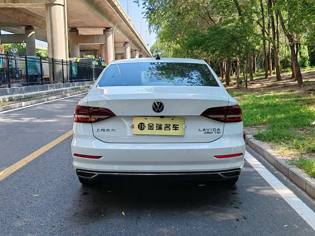 Lavida 2021 280TSI DSG Comfort Edition купить на сайте DeffCars