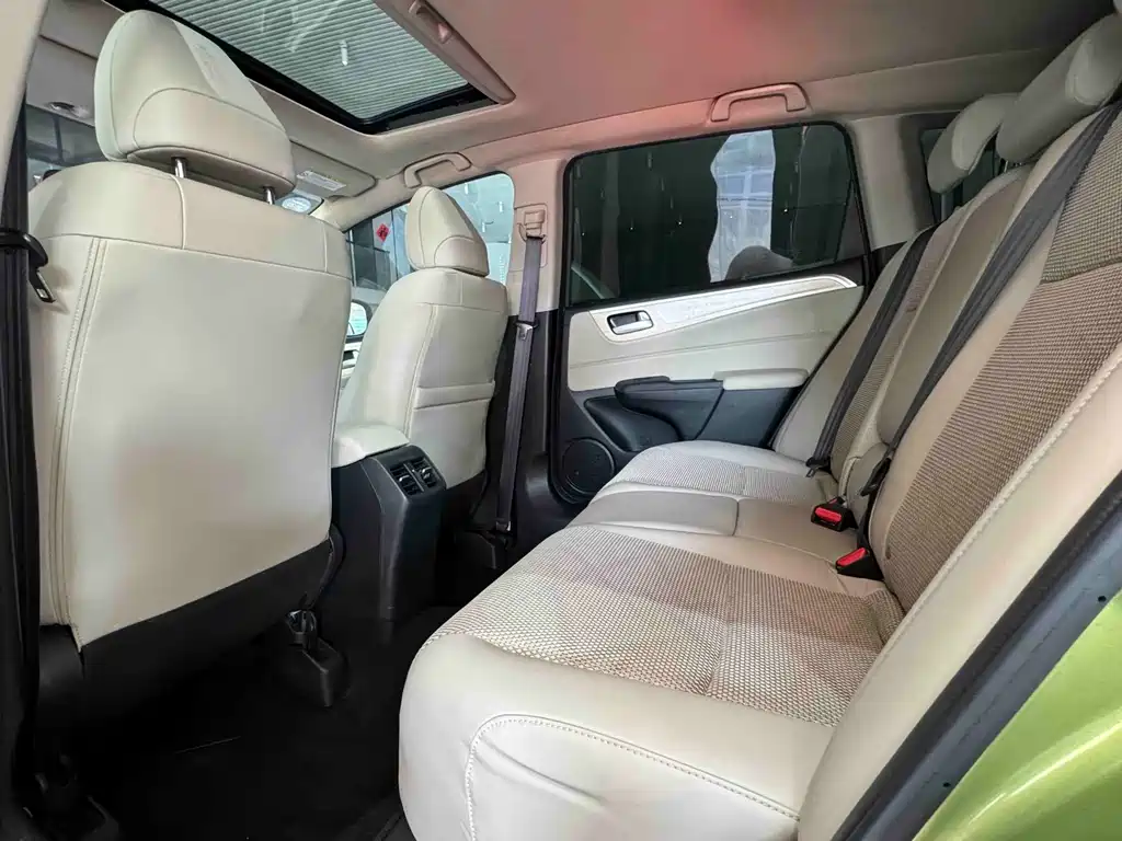 Jade 2016 1.8L automatic comfort elite version 5 seats купить на сайте DeffCars