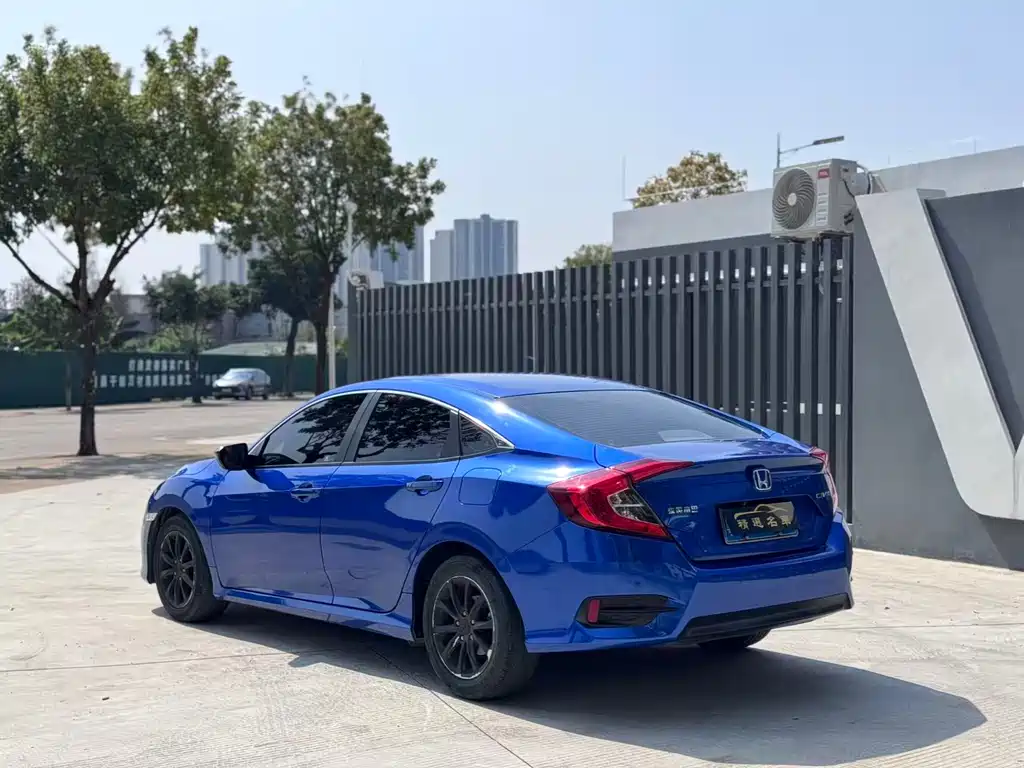 Civic 2016 180TURBO CVT Comfort Edition купить на сайте DeffCars