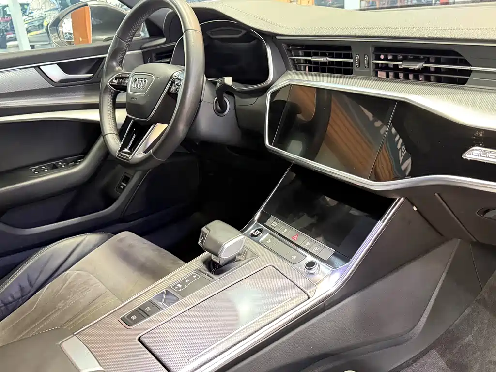Audi A6L 2021 40 TFSI luxury and dynamic model купить на сайте DeffCars