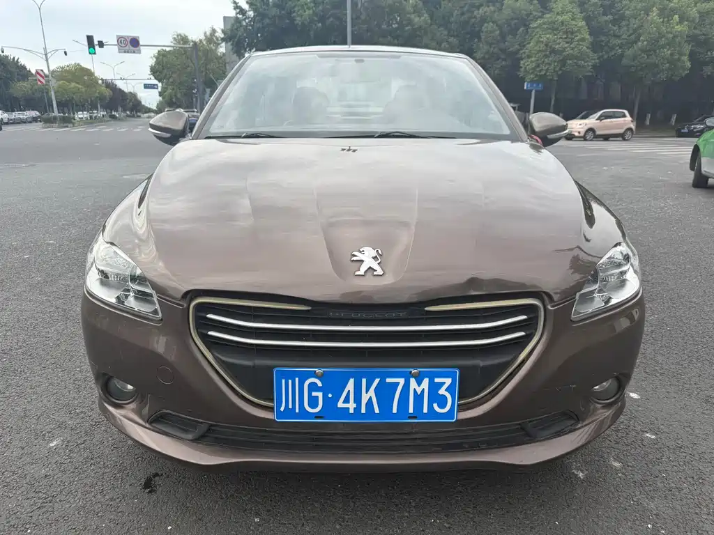 Peugeot 301 2014 1.6L Automatic Premium Edition купить на сайте DeffCars