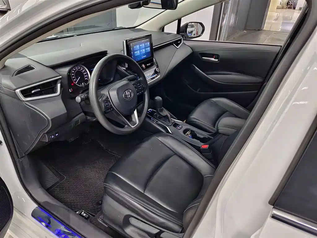 Corolla 2021 1.2T S-CVT Elite PLUS Edition купить на сайте DeffCars