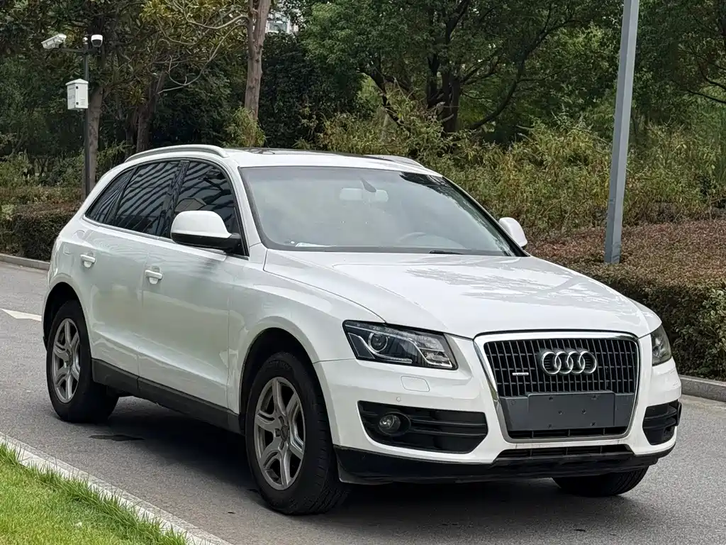 Audi Q5 2012 2.0TFSI Technology купить на сайте DeffCars