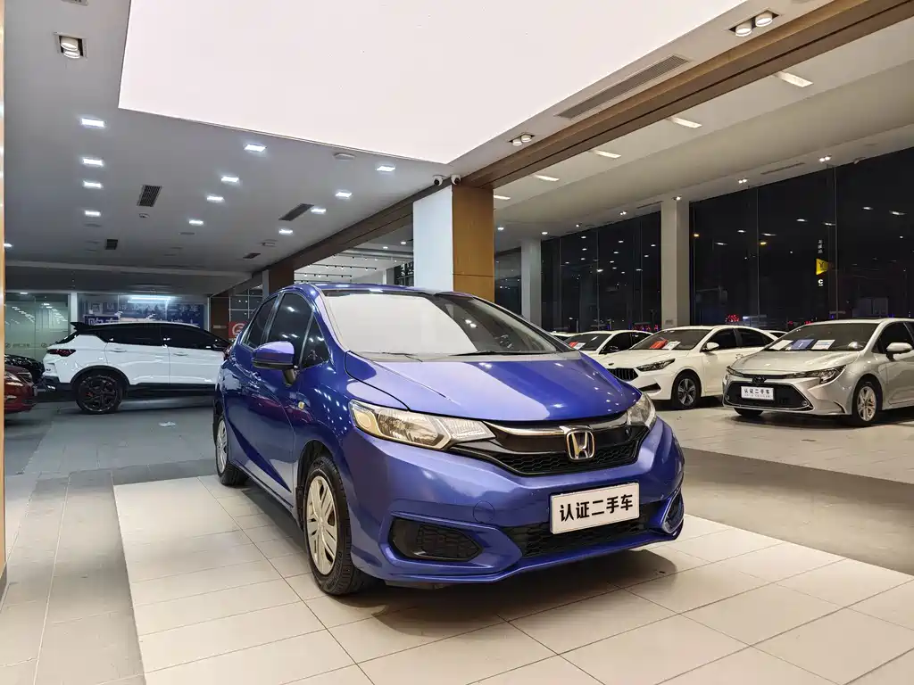 Fit 2018 1.5L CVT Comfort Edition купить на сайте DeffCars