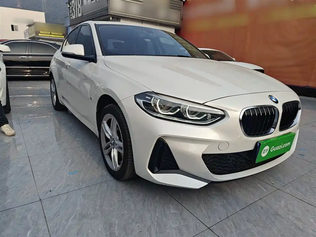 BMW 1 Series 2020 120i M Sports Package купить на сайте DeffCars