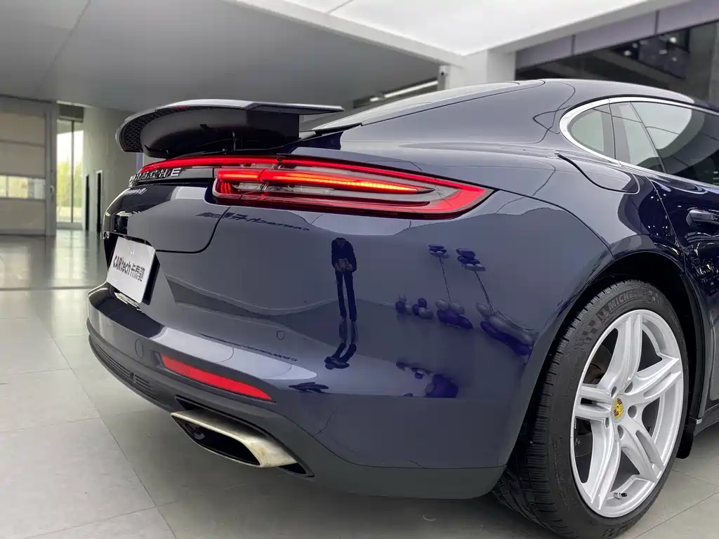 Panamera 2017 Panamera 4 Executive Extended Edition 3.0T купить на сайте DeffCars