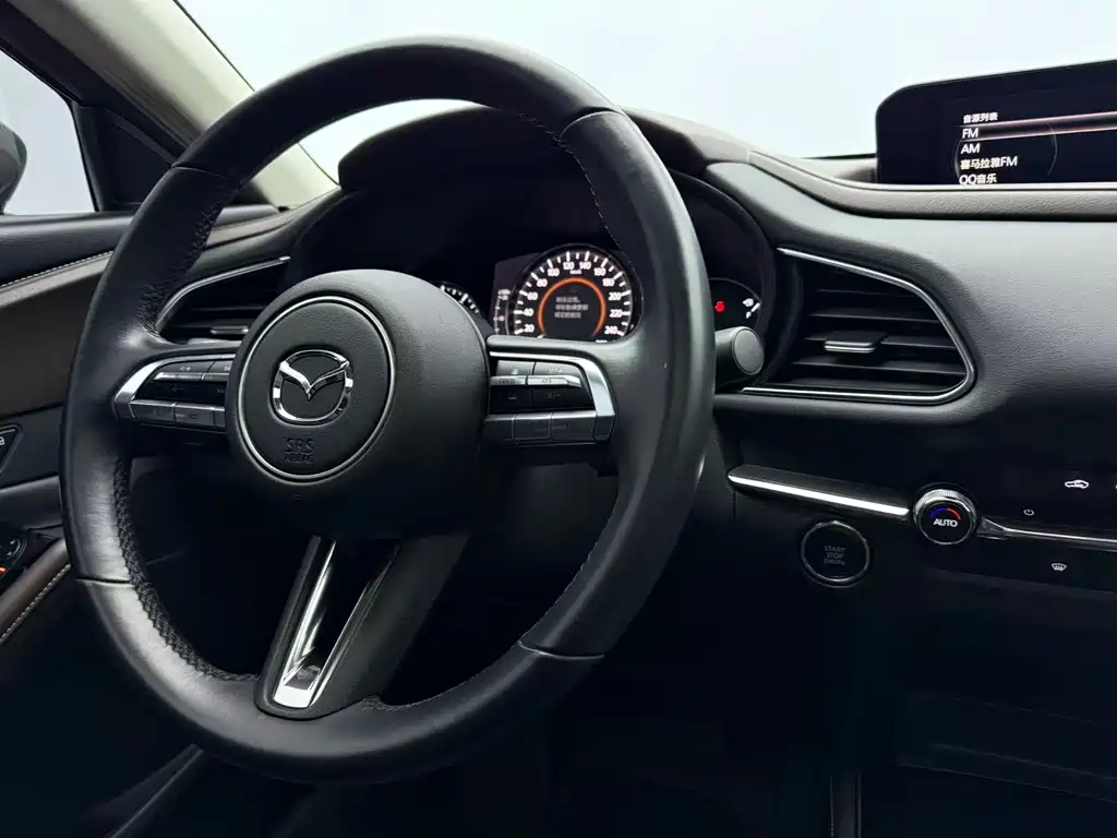 Mazda CX-30 2021 2.0L automatic Zunyue model купить на сайте DeffCars