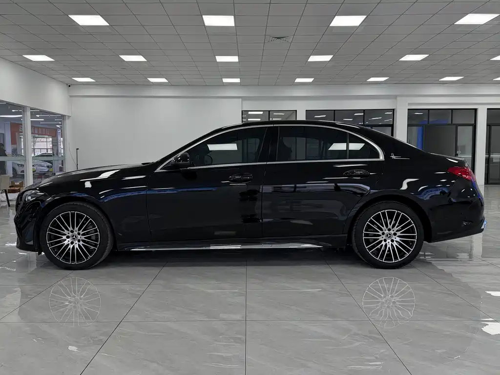 Mercedes-Benz C-Class 2024 facelift three C 260 L sports version купить на сайте DeffCars