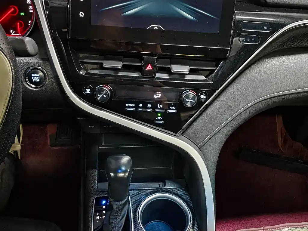 Camry 2023 2.0S Knight Edition купить на сайте DeffCars