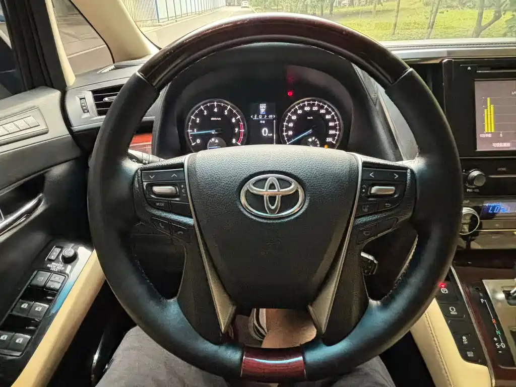 Alfa 2015 3.5L Deluxe Edition купить на сайте DeffCars