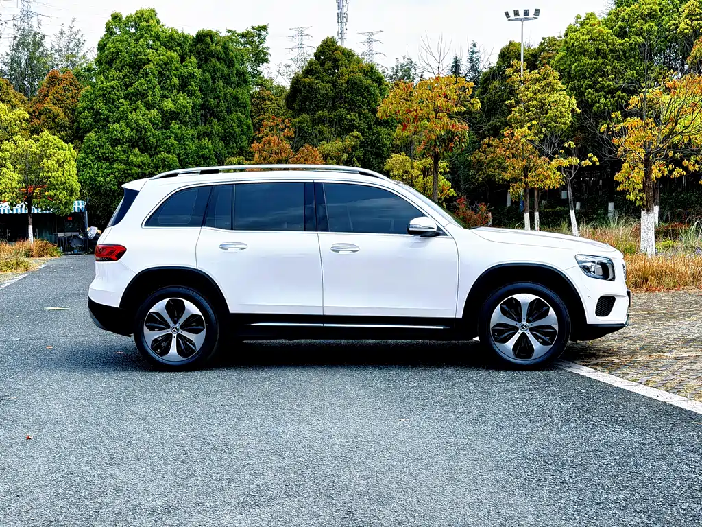 Mercedes-Benz GLB 2021 GLB 200 Dynamic купить на сайте DeffCars