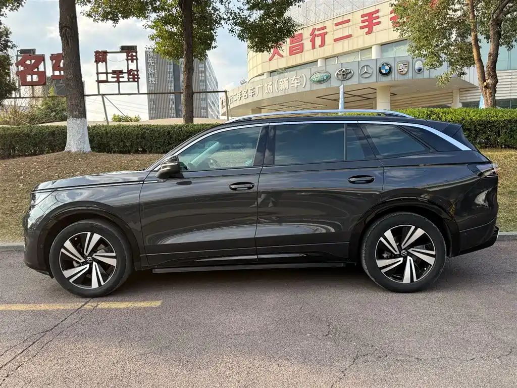 Lanxun 2023 380TSI four-wheel drive R-Line cruise version купить на сайте DeffCars
