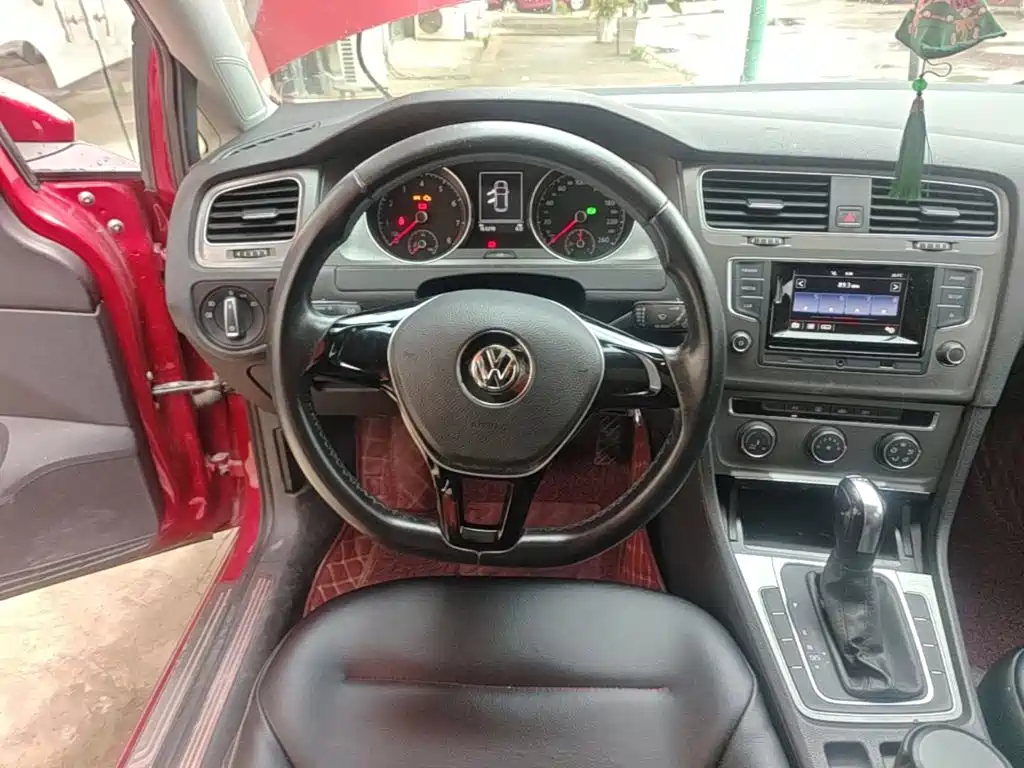 Golf 2016 230TSI automatic comfort type купить на сайте DeffCars