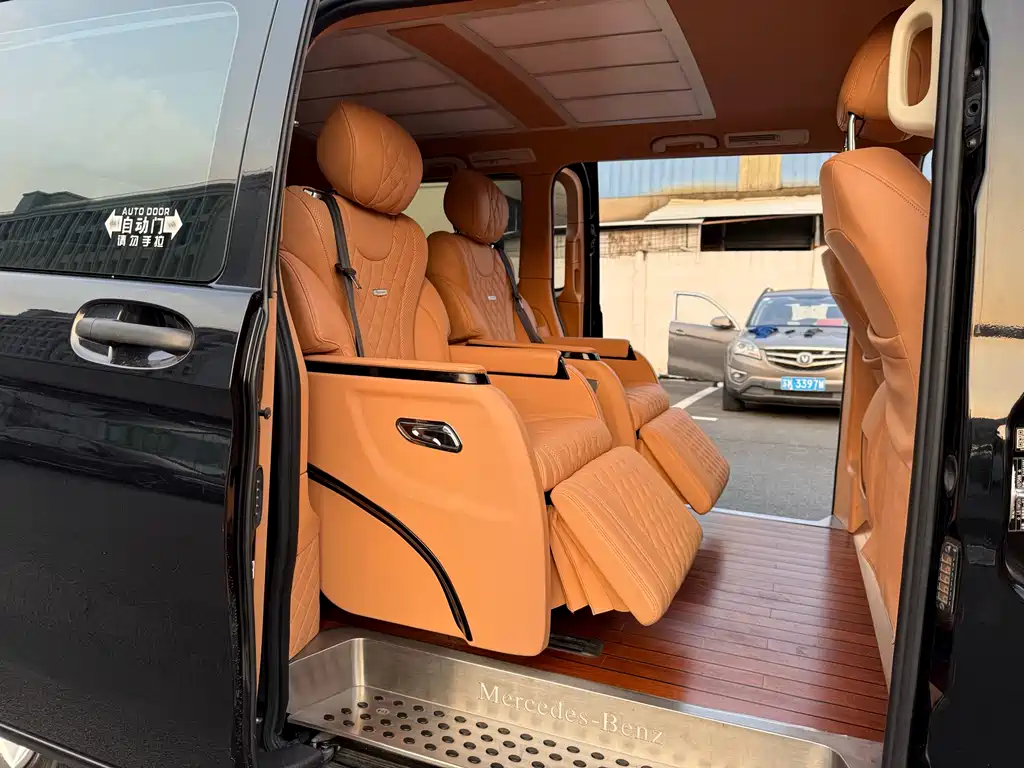 Vito 2021 2.0T Business Edition 7 seats купить на сайте DeffCars