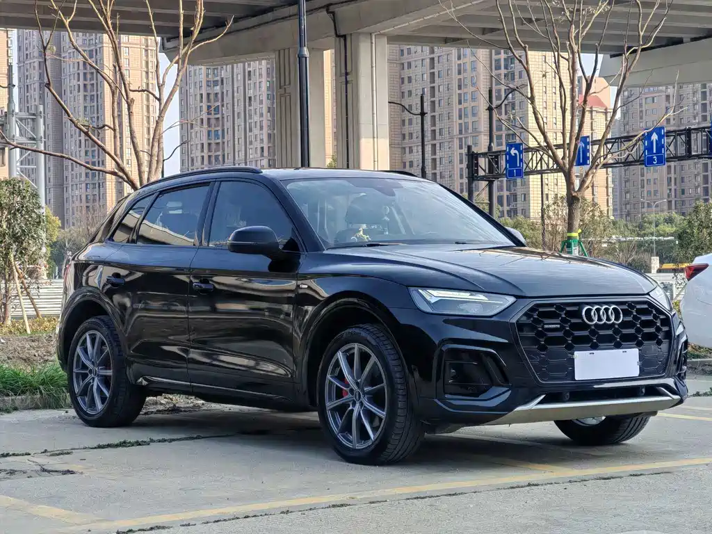 Audi Q5L 2022 40T luxury and dynamic model купить на сайте DeffCars