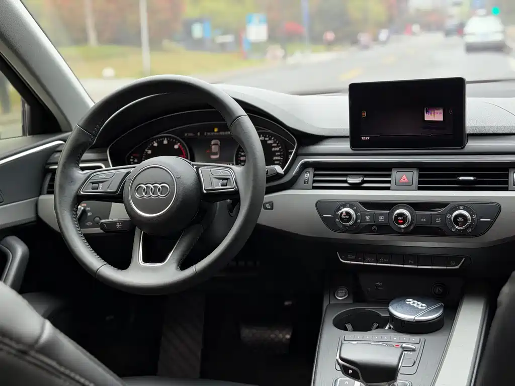 Audi A4L 2019 40 TFSI Enterprising National VI купить на сайте DeffCars