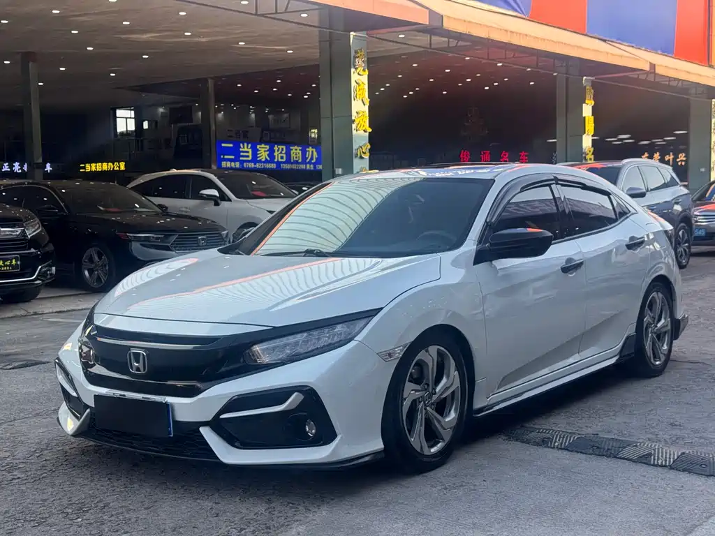 Civic 2021 HATCHBACK 220TURBO CVT cool control купить на сайте DeffCars