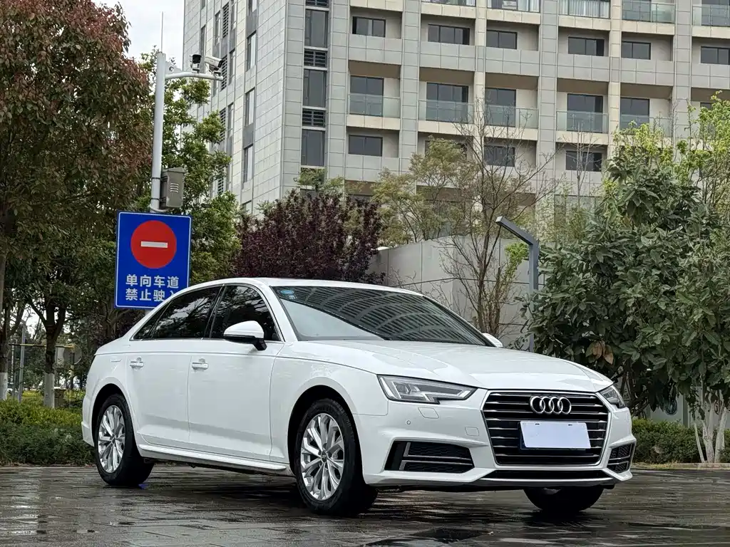 Audi A4L 2019 40 TFSI Enterprising National VI купить на сайте DeffCars