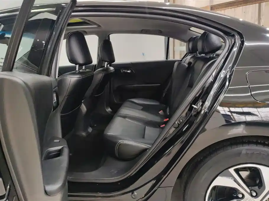 Accord 2016 2.0L Comfort Edition купить на сайте DeffCars