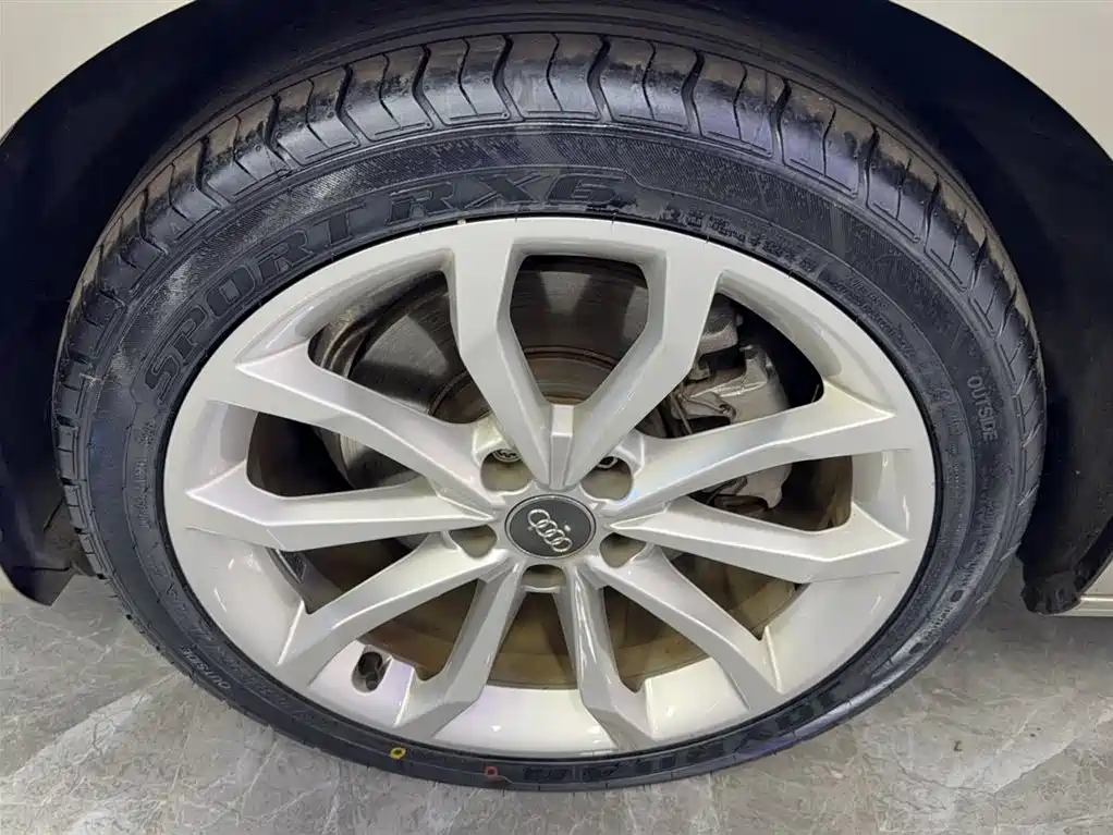 Audi A4L 2019 40 TFSI Fashion Type National VI купить на сайте DeffCars
