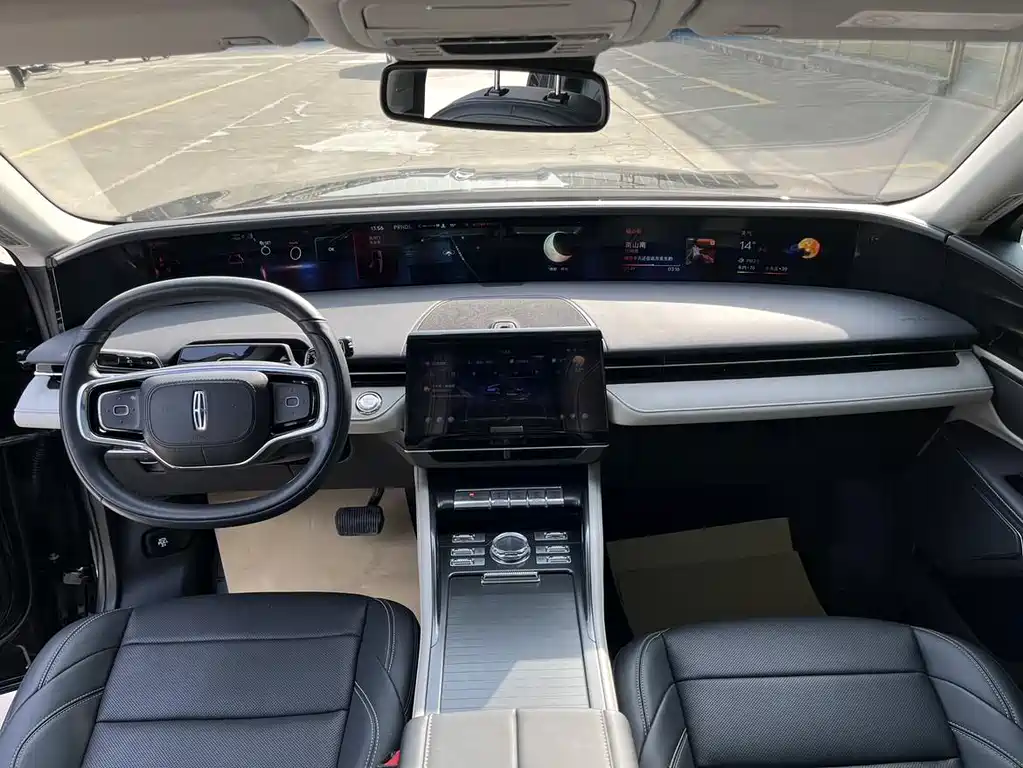 Voyager 2023 2.0T four-wheel drive premium version купить на сайте DeffCars
