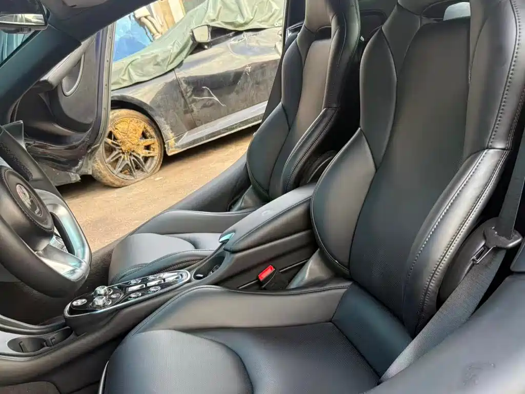 Mclaren GT 2019 4.0T standard model купить на сайте DeffCars
