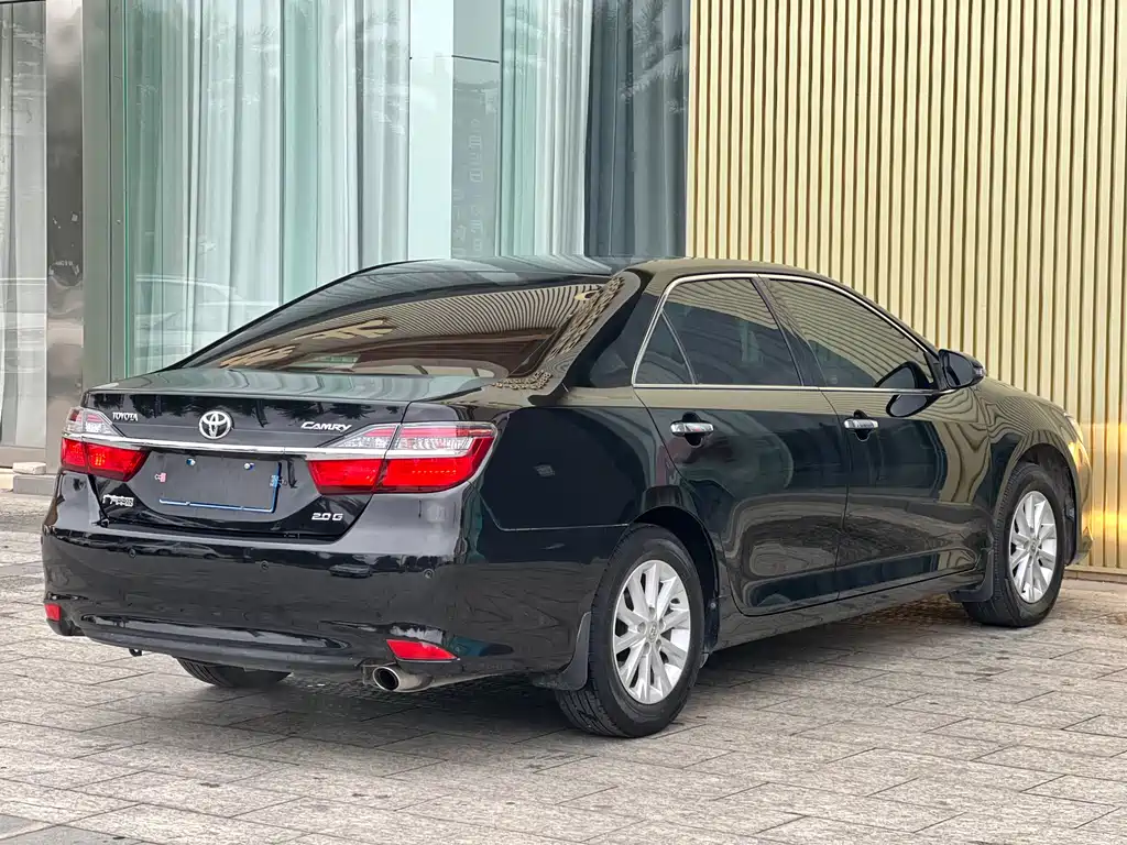 Camry 2016 2.0G 10th Anniversary Leading Edition купить на сайте DeffCars