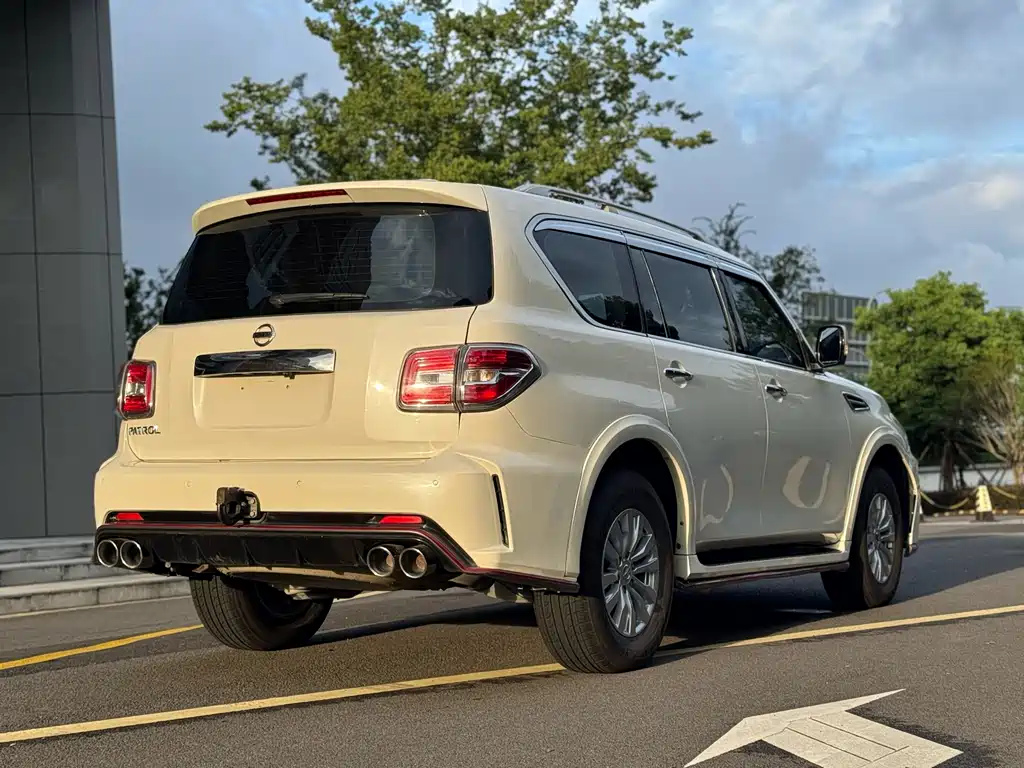 Patrol 2018 4.0L LinkedIn model купить на сайте DeffCars