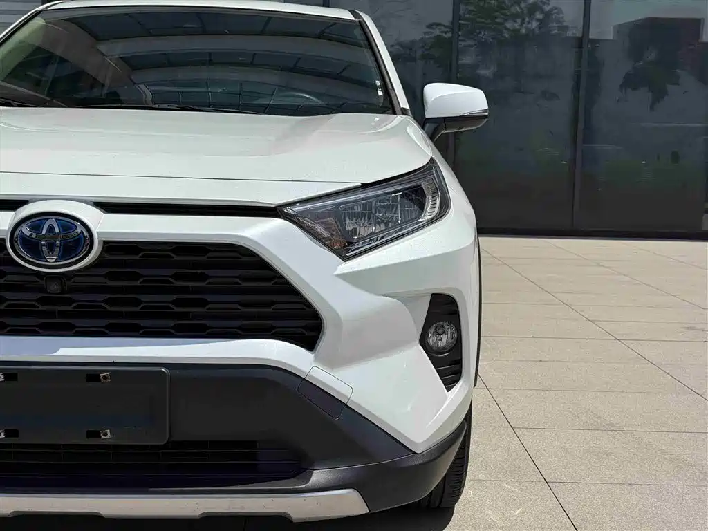RAV4 Rongfang 2022 Dual Engine 2.5L E-CVT Two-wheel Drive Elite Edition купить на сайте DeffCars