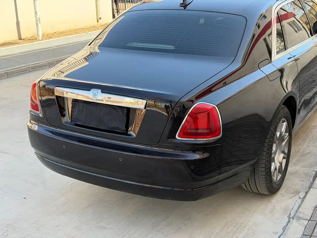 Ghost 2015 Series II Extended Edition купить на сайте DeffCars