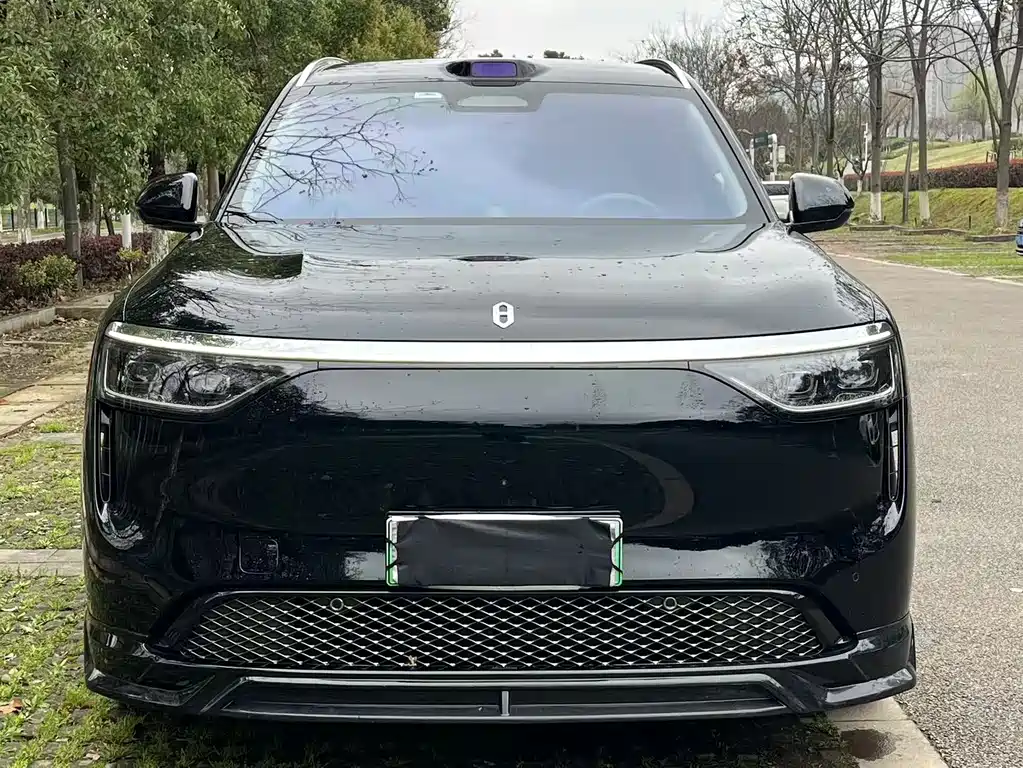 Wenjie M8 2025 pure electric Max+ six-seat long-range version купить на сайте DeffCars