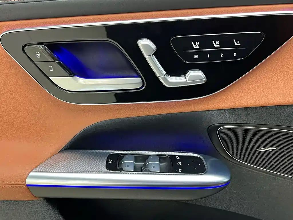 Mercedes-Benz GLC 2024 GLC 300 L 4MATIC Dynamic 7-seater купить на сайте DeffCars