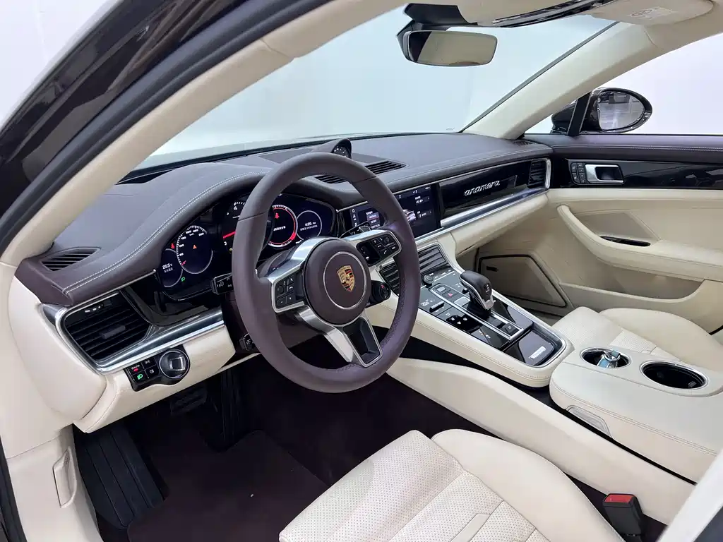 Panamera 2019 Panamera Executive Extended Edition 2.9T купить на сайте DeffCars